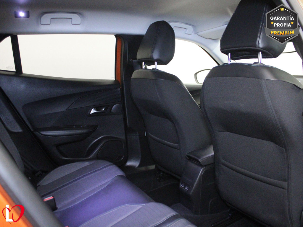 PEUGEOT N2008 ALLURE BlueHDi 110 S&S 6 VEL de segunda mano