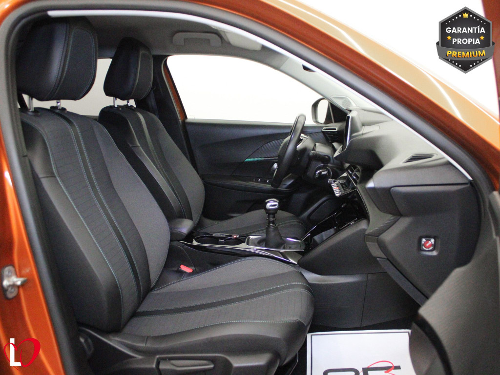 PEUGEOT N2008 ALLURE BlueHDi 110 S&S 6 VEL de segunda mano