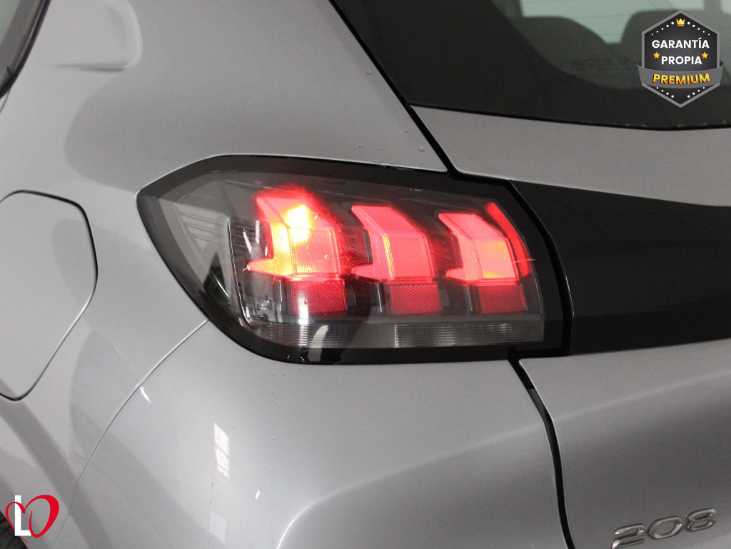 PEUGEOT N208 BUSINESS Line BlueHDi 100 S&S 6 Vel MAN de segunda mano