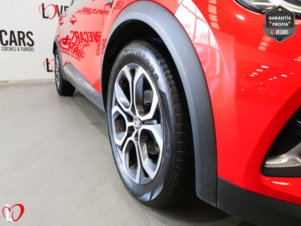 RENAULT CAPTUR 1.3 TCe AUTO. INTENS 140 de segunda mano