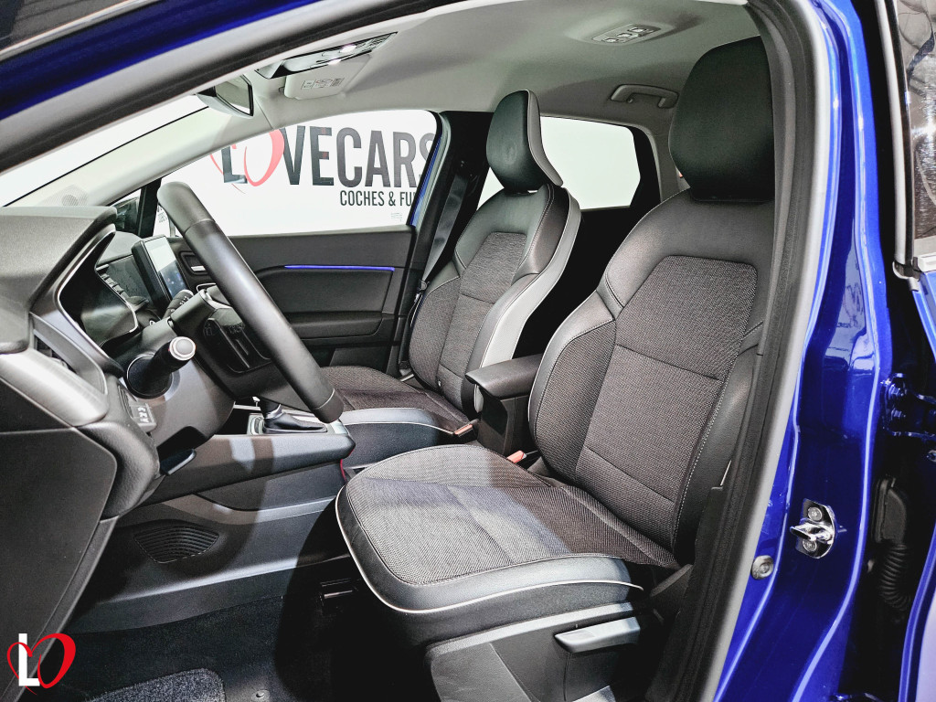 RENAULT CAPTUR TCE AUTO MicroHibrido INTENS 140 de segunda mano