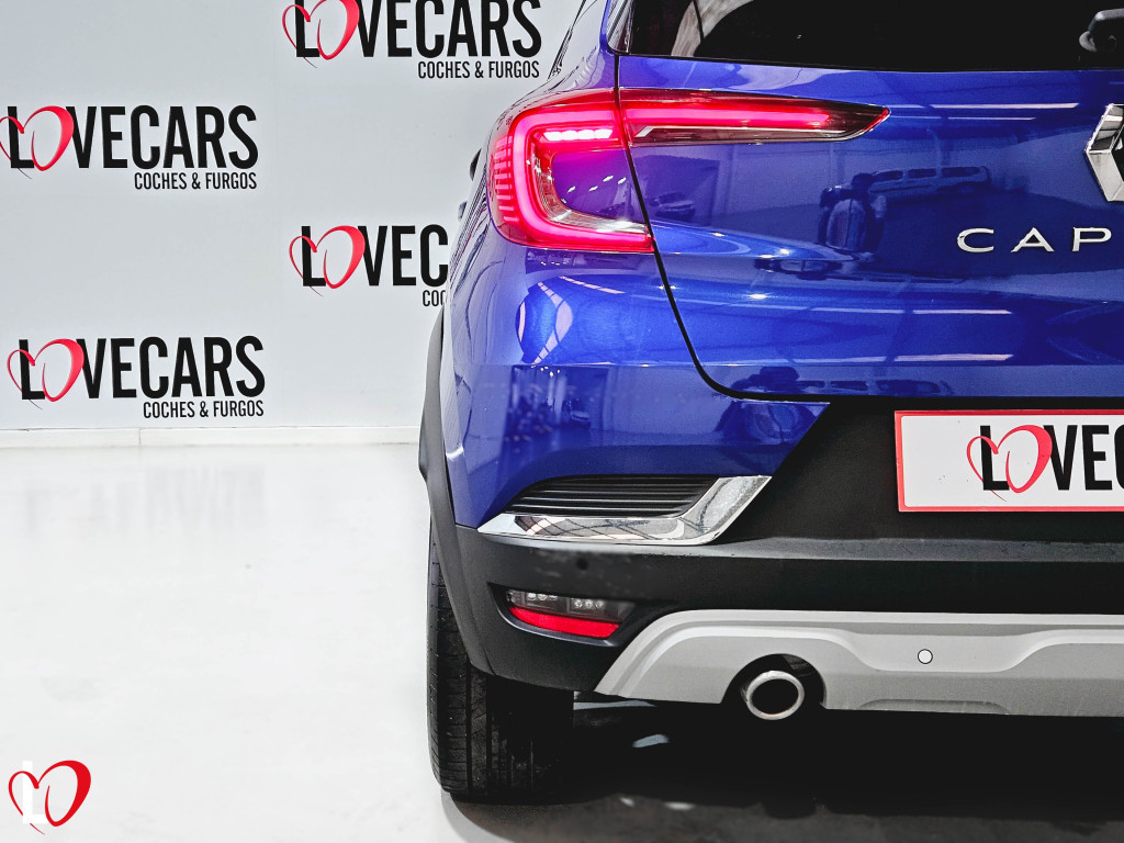 RENAULT CAPTUR TCE AUTO MicroHibrido INTENS 140 de segunda mano