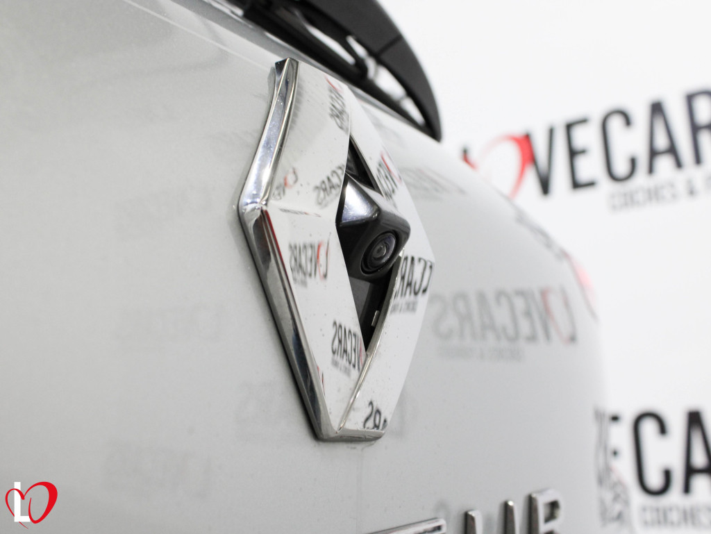 RENAULT CAPTUR TCE AUTO MicroHibrido INTENS 140 de segunda mano