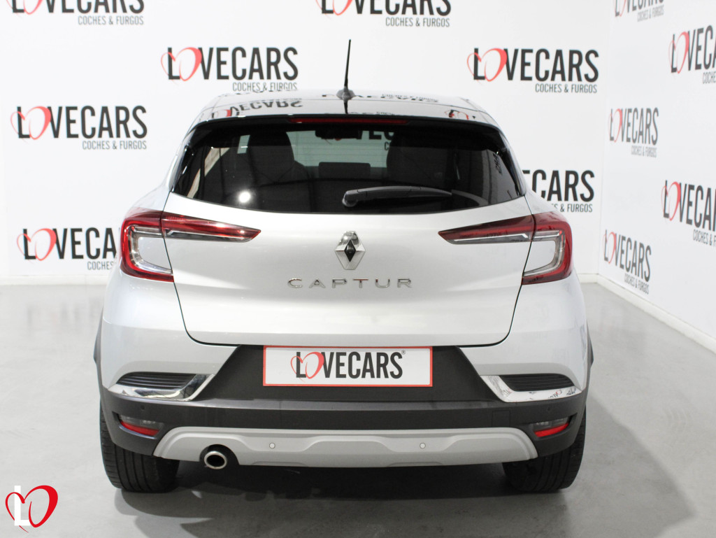 RENAULT CAPTUR TCE AUTO MicroHibrido INTENS 140 de segunda mano