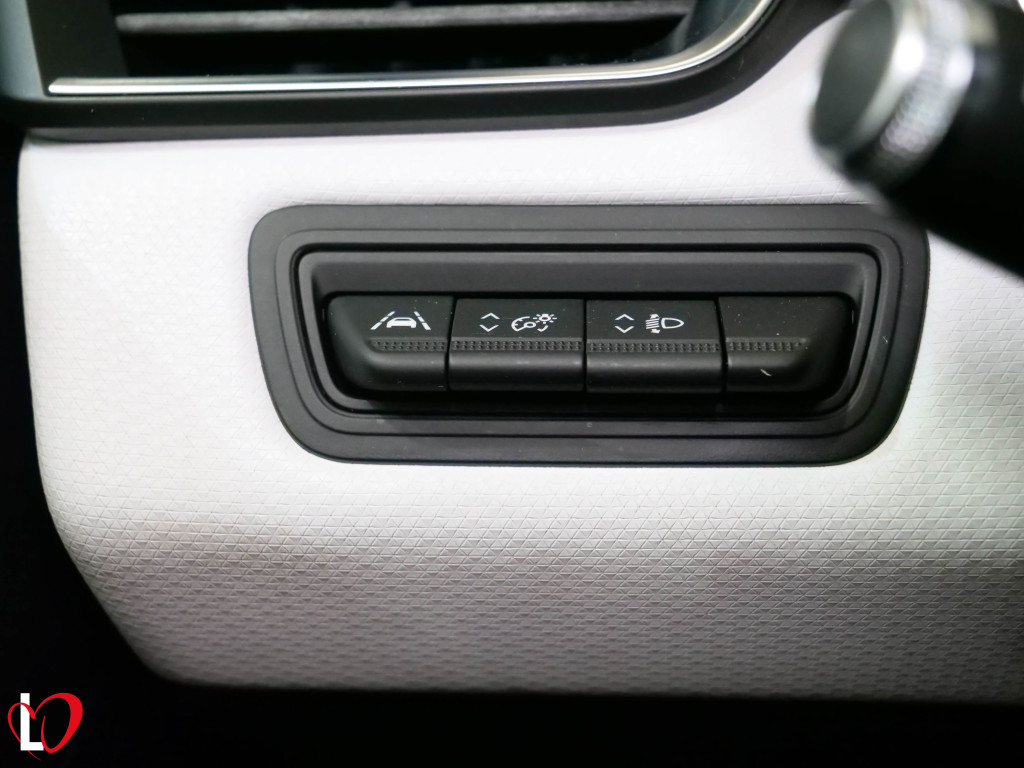 RENAULT CLIO 1.0 TCE INTENS 100 de segunda mano