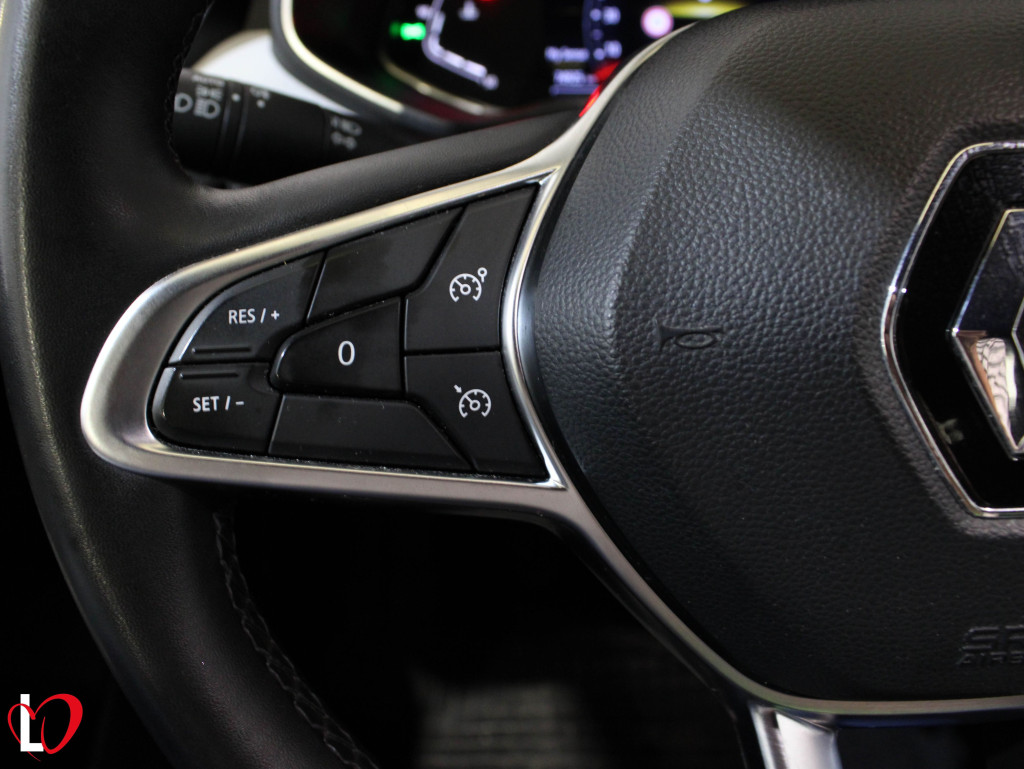 RENAULT CLIO 1.0 TCE INTENS 100 de segunda mano