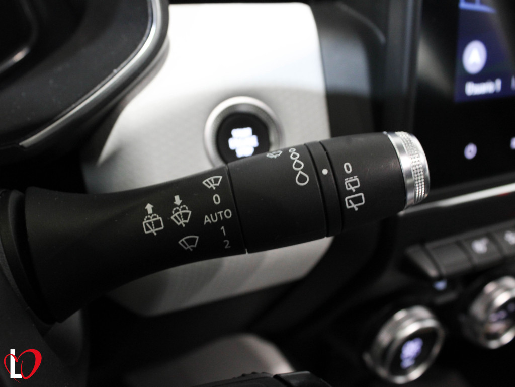 RENAULT CLIO 1.0 TCE INTENS 100 de segunda mano