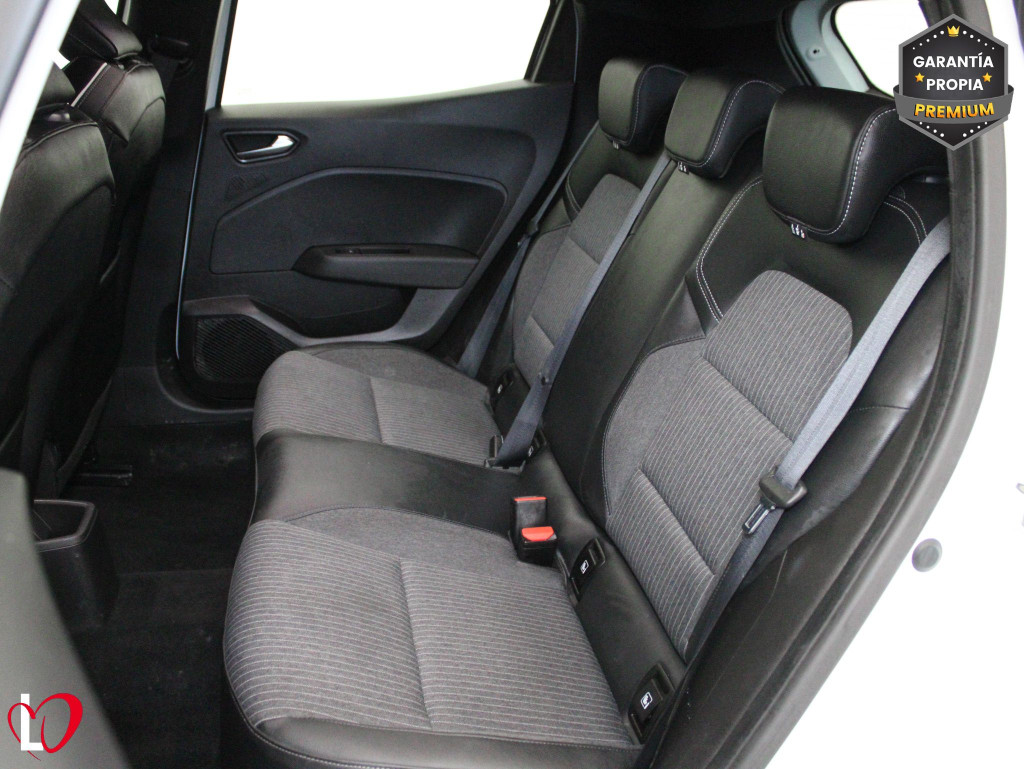 RENAULT CLIO 1.0 TCE ZEN 6 VEL 90 de segunda mano