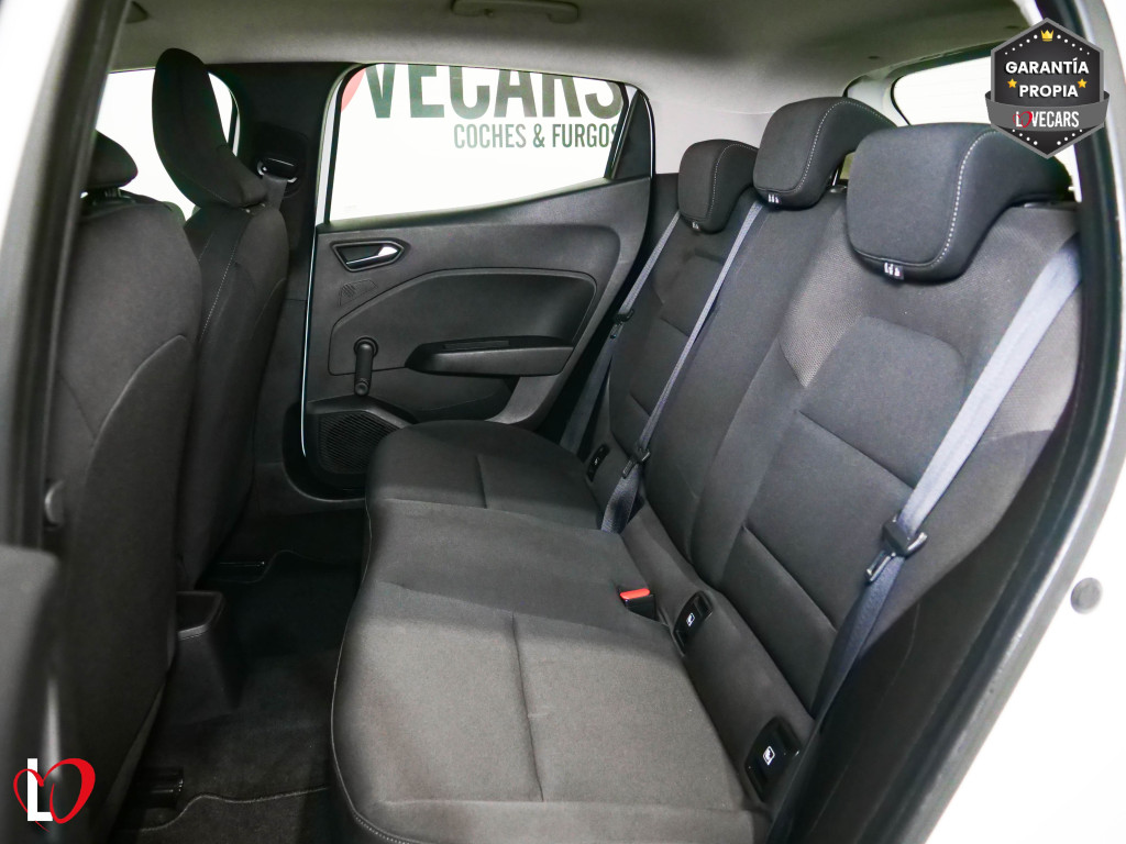 RENAULT CLIO 1.5 DCI BLUE BUSINESS 6 VEL 85 de segunda mano