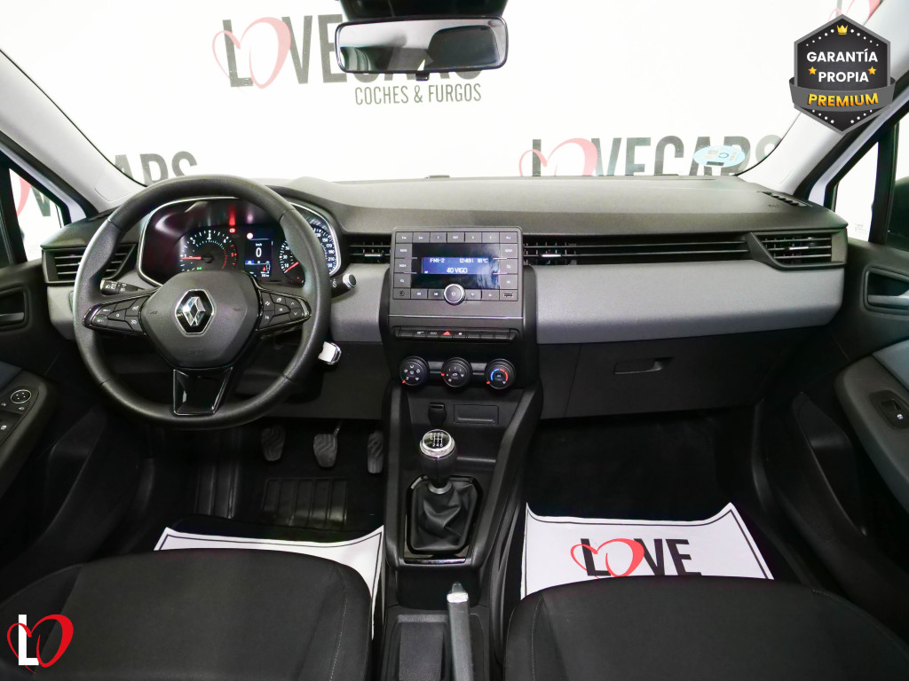 RENAULT CLIO 1.5 DCI BLUE BUSINESS 6 VEL 85 de segunda mano