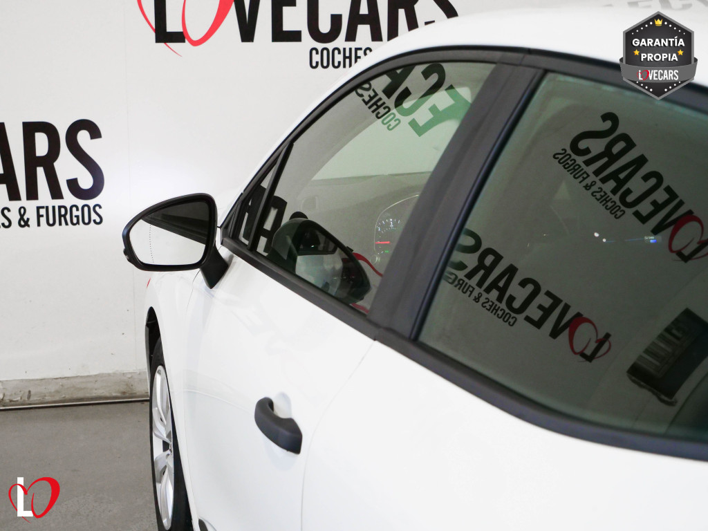 RENAULT CLIO 1.5 DCI BLUE BUSINESS 6 VEL 85 de segunda mano