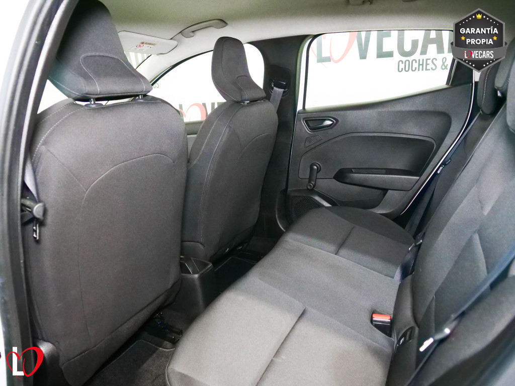 RENAULT CLIO 1.5 DCI BLUE BUSINESS 6 VEL 85 de segunda mano