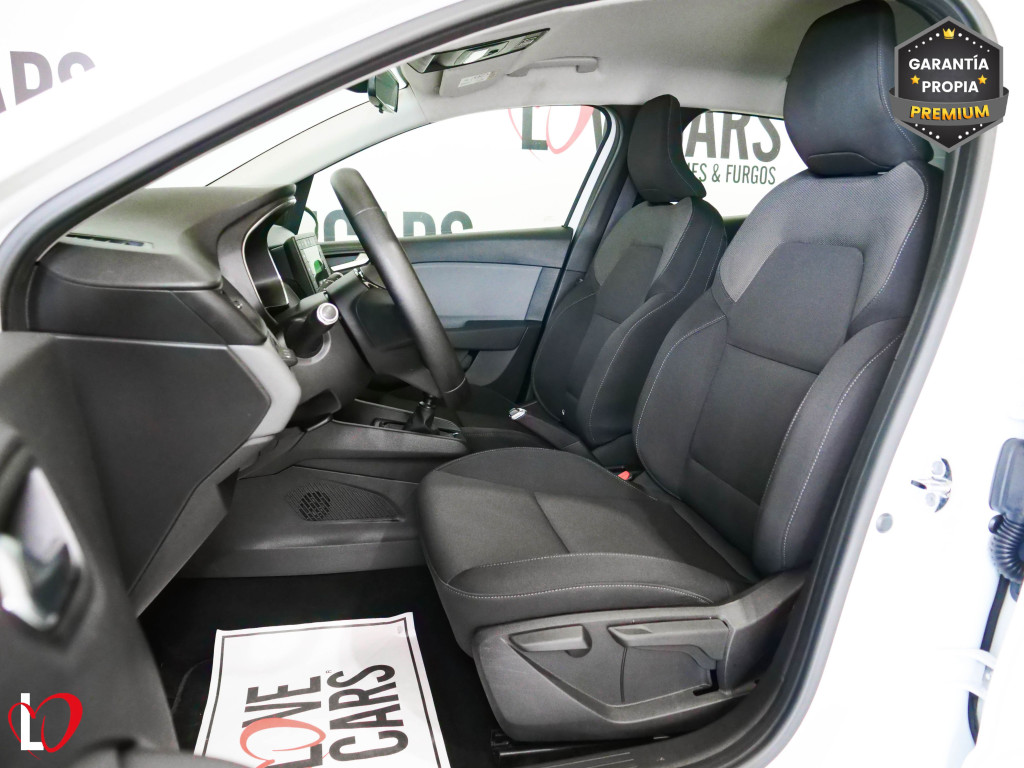 RENAULT CLIO 1.5 DCI BLUE BUSINESS 6 VEL 85 de segunda mano