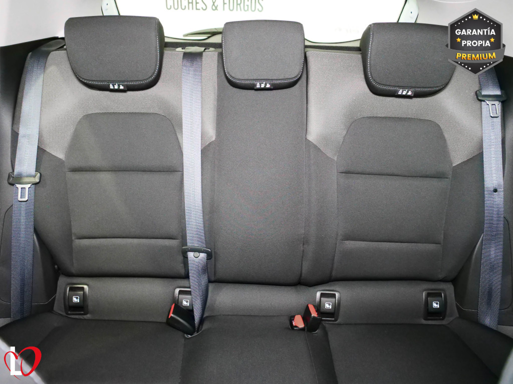 RENAULT CLIO 1.5 DCI BLUE BUSINESS 6 VEL 85 de segunda mano