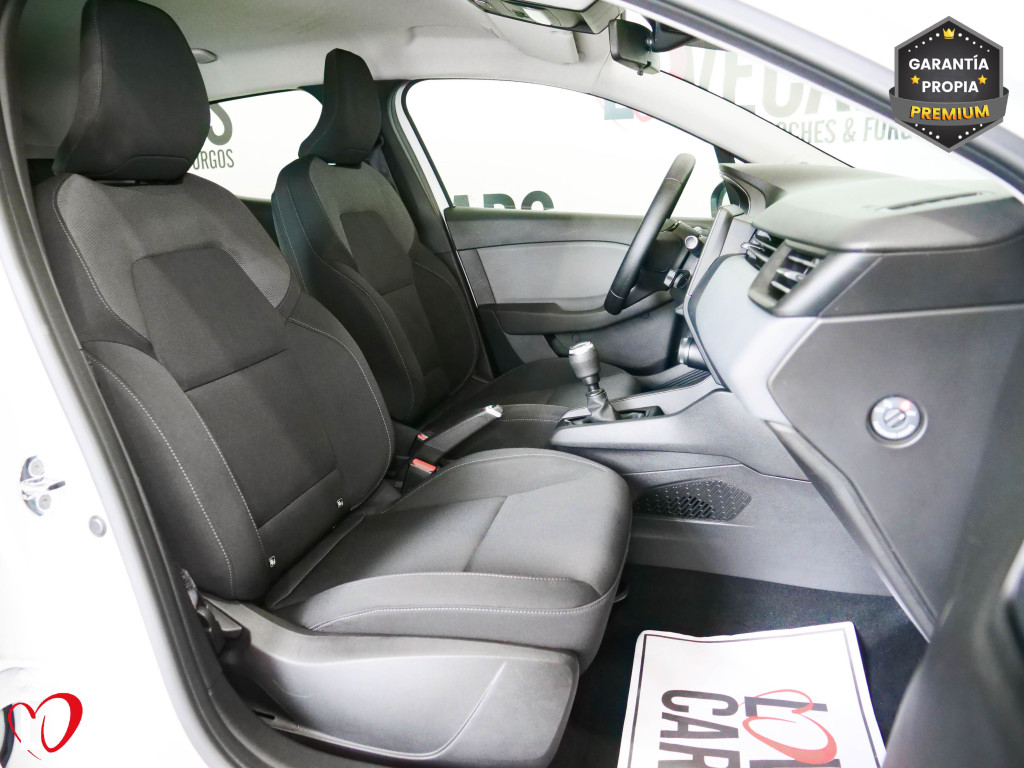 RENAULT CLIO 1.5 DCI BLUE BUSINESS 6 VEL 85 de segunda mano