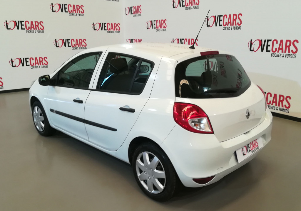 RENAULT CLIO 1.5 DCI COLLECTION ECO2 75CV de segunda mano