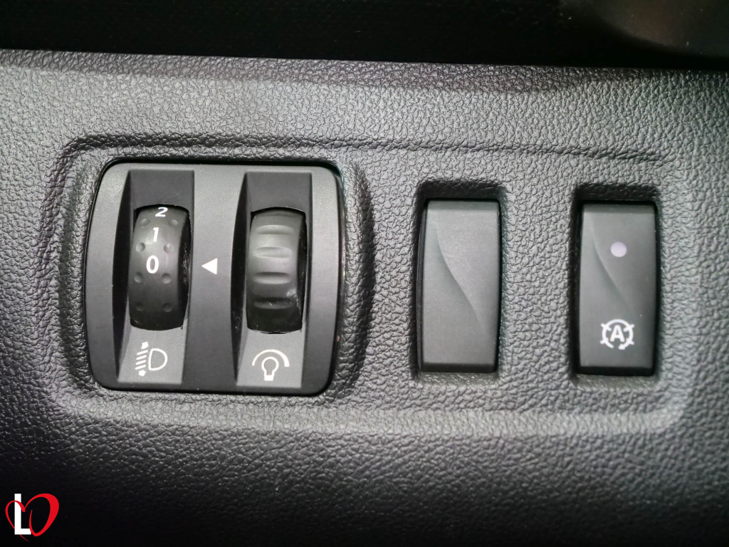 RENAULT CLIO 1.5 DCI ENERGY BUSINESS 75 de segunda mano