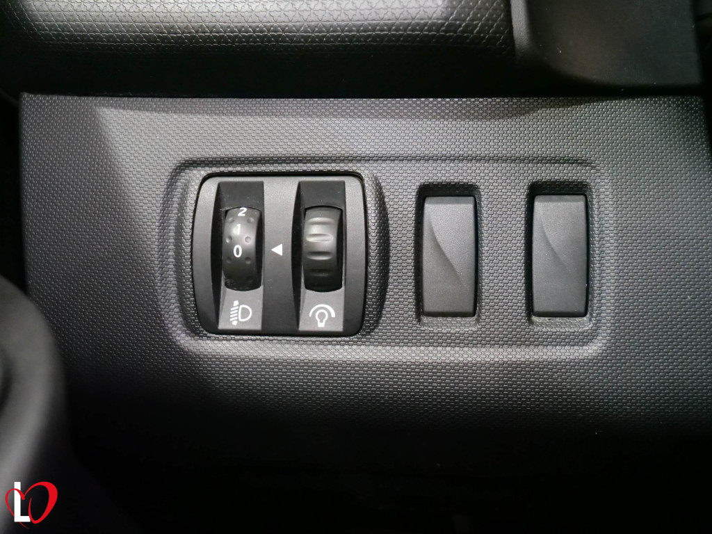 RENAULT CLIO 1.5 DCI ENERGY BUSINESS 75 de segunda mano