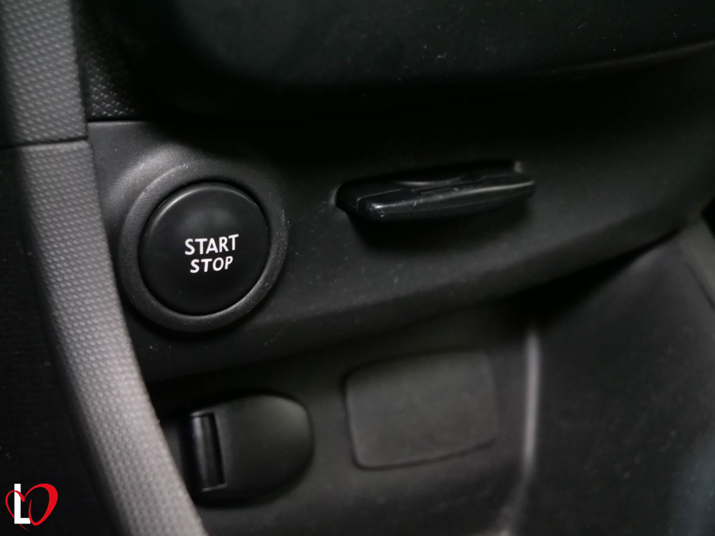 RENAULT CLIO 1.5 DCI ENERGY BUSINESS 75 de segunda mano