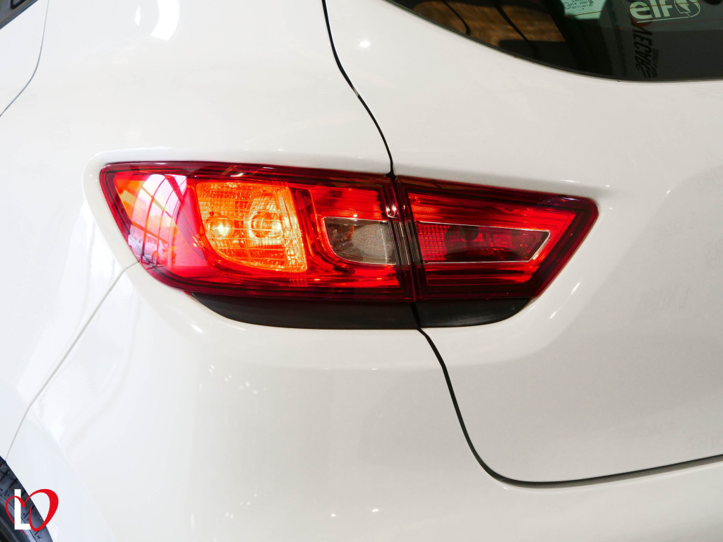 RENAULT CLIO 1.5 DCI ENERGY BUSINESS 75 de segunda mano