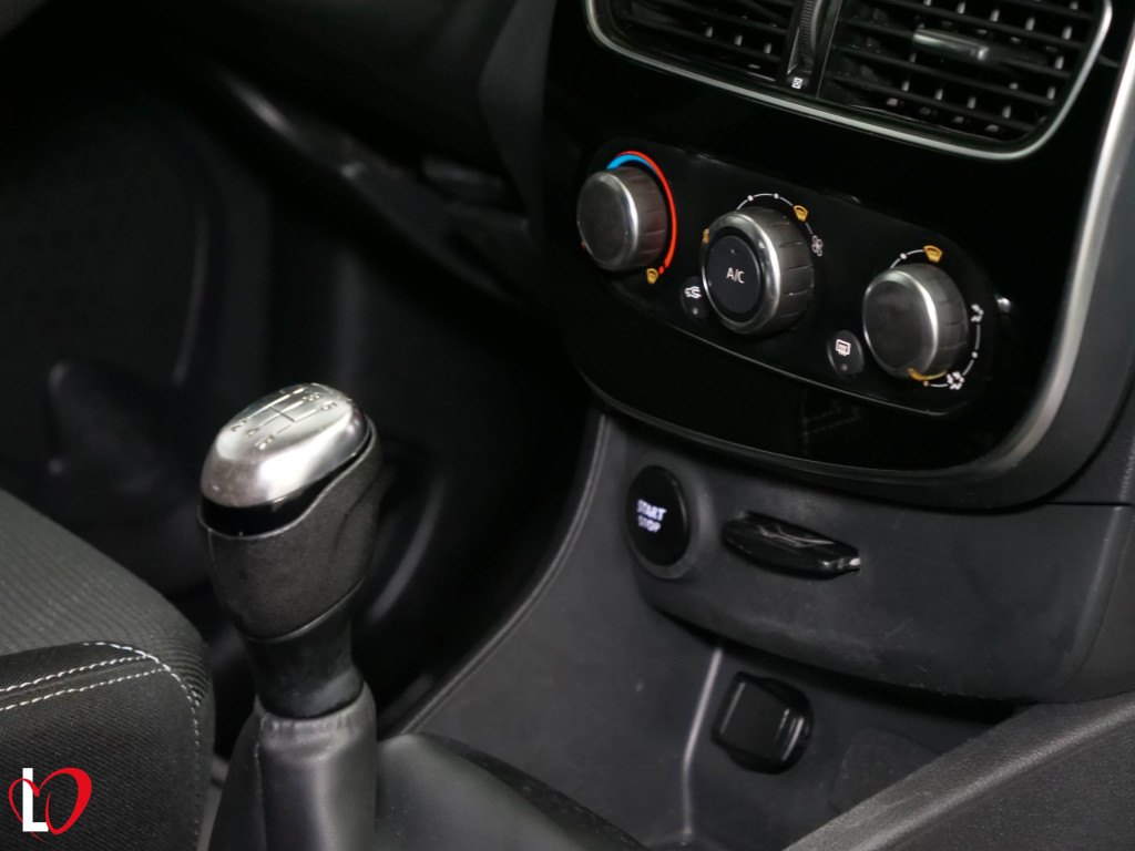 RENAULT CLIO 1.5 DCI ENERGY BUSINESS 75 de segunda mano