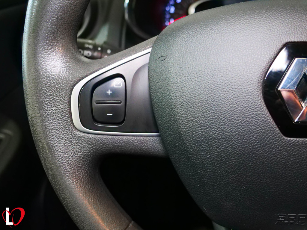 RENAULT CLIO 1.5 DCI ENERGY BUSINESS 75 de segunda mano