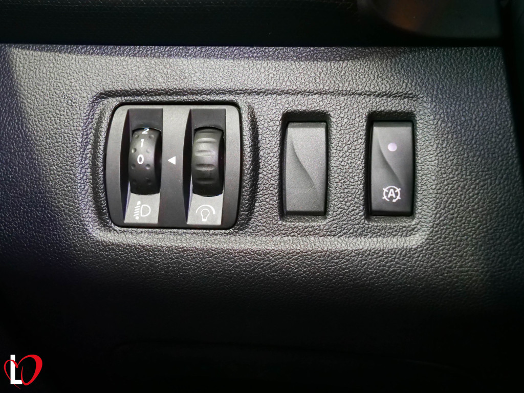 RENAULT CLIO 1.5 DCI ENERGY BUSINESS 75 de segunda mano