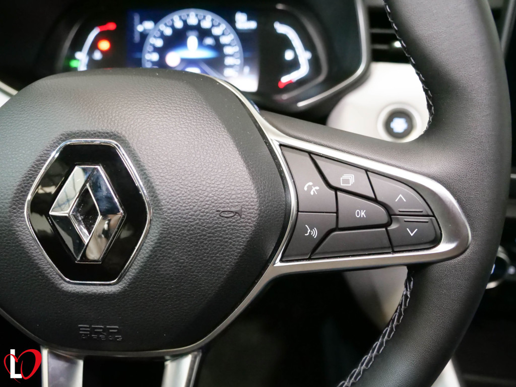 RENAULT CLIO new 1.0 TCE INTENS 100 de segunda mano