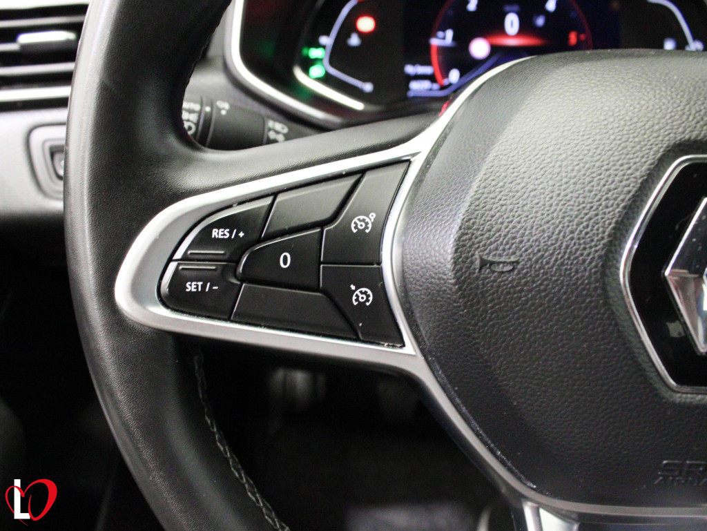 RENAULT CLIO NUEVO 1.5 DCI INTENS 85 de segunda mano