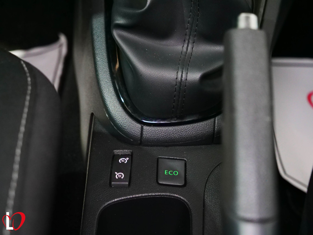 RENAULT CLIO TCE ENERGY LIMITED 90 de segunda mano