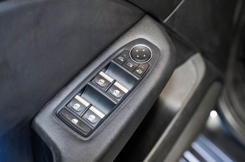 RENAULT CLIO V 1.3 TCE  AUTO INTENS 130 de segunda mano