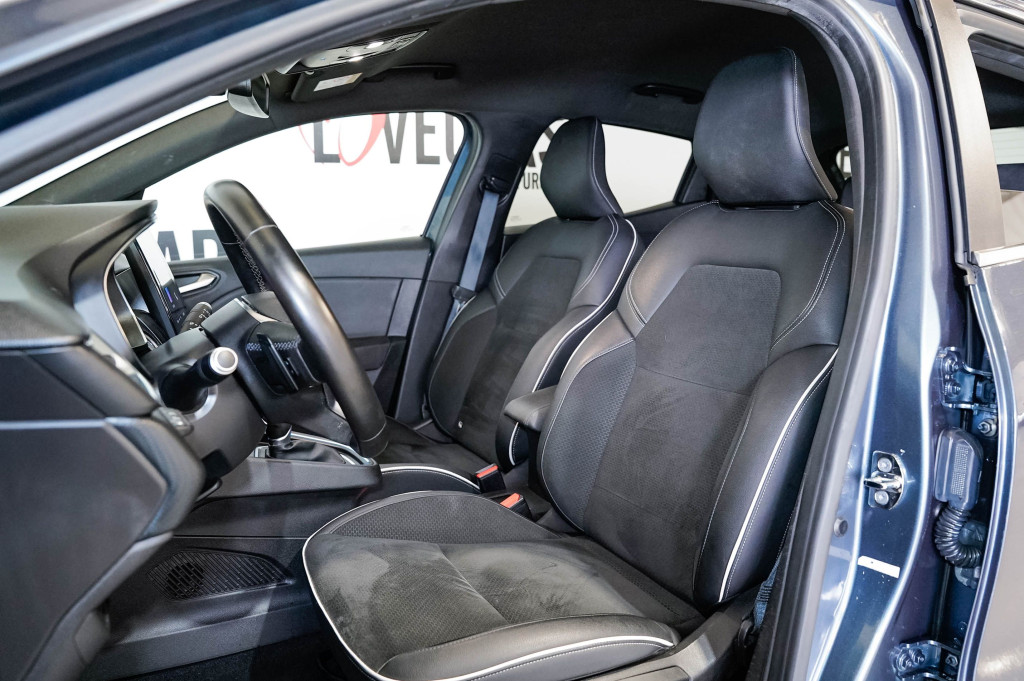 RENAULT CLIO V 1.3 TCE  AUTO INTENS 130 de segunda mano