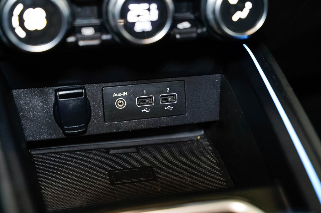 RENAULT CLIO V 1.3 TCE  AUTO INTENS 130 de segunda mano