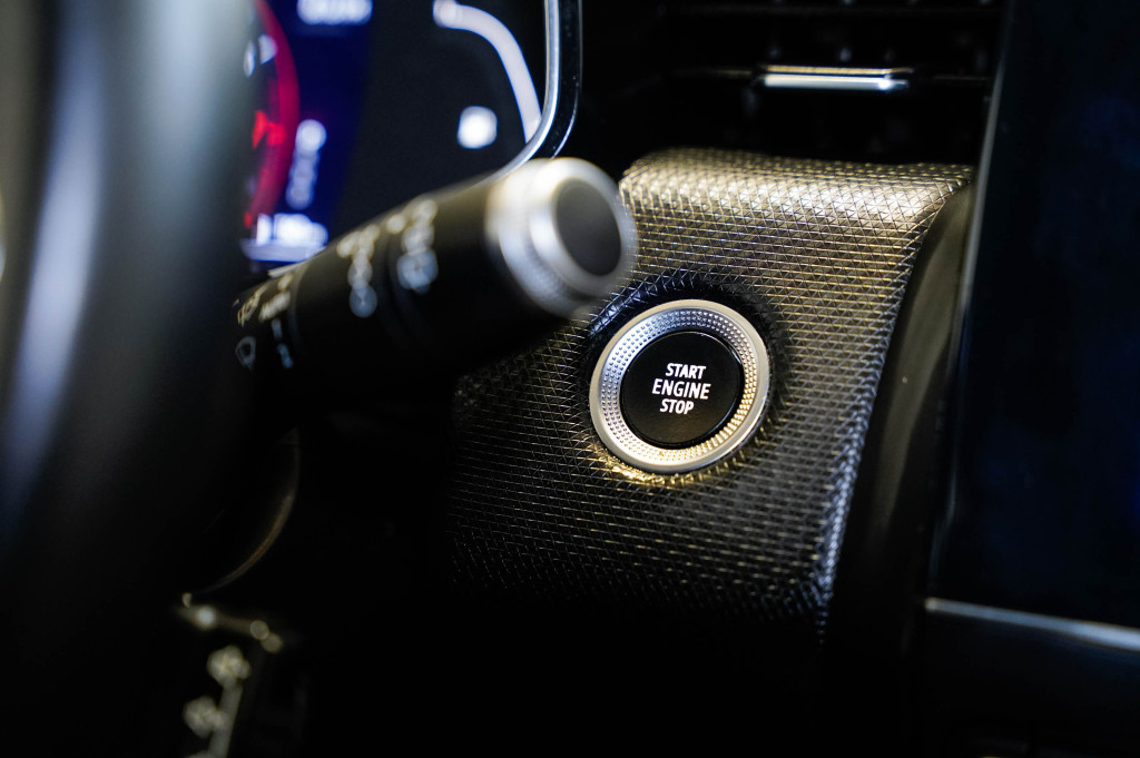 RENAULT CLIO V 1.3 TCE  AUTO INTENS 130 de segunda mano