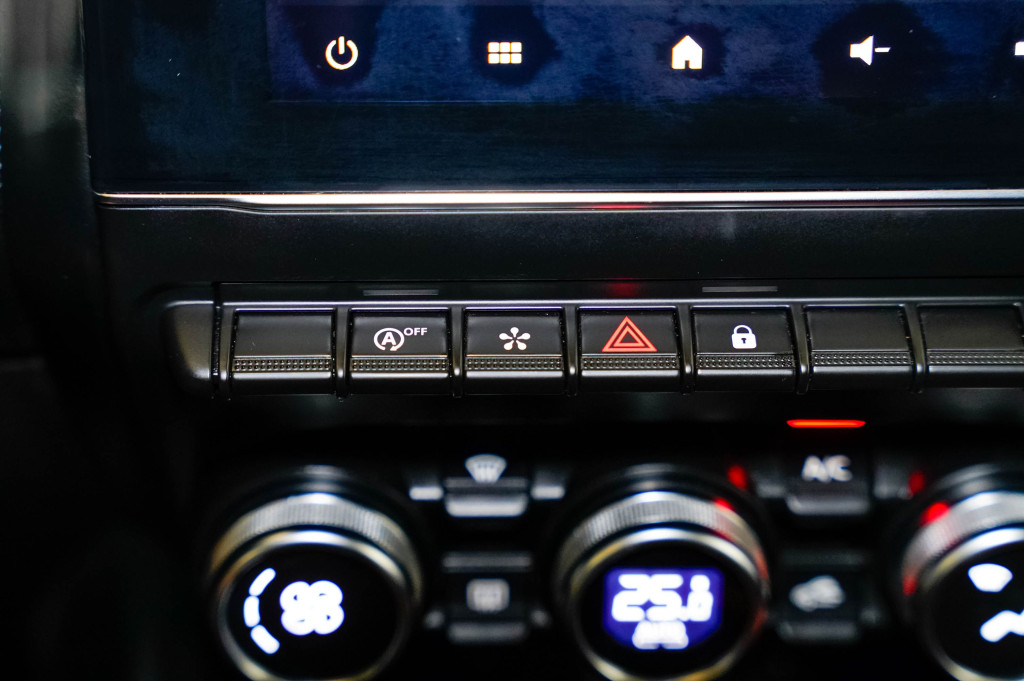 RENAULT CLIO V 1.3 TCE  AUTO INTENS 130 de segunda mano