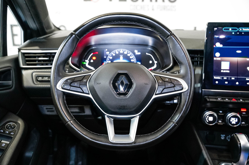 RENAULT CLIO V 1.3 TCE  AUTO INTENS 130 de segunda mano