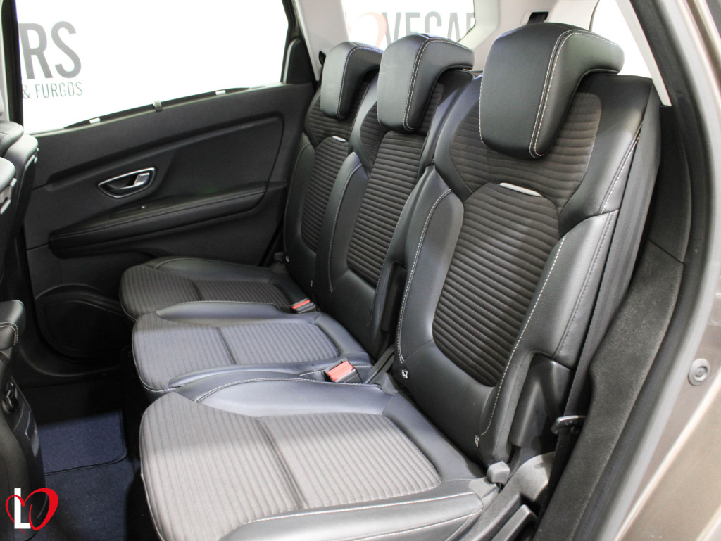 RENAULT GRAND SCENIC 1.6 DCI ENERGY ZEN 7 PL 130 de segunda mano