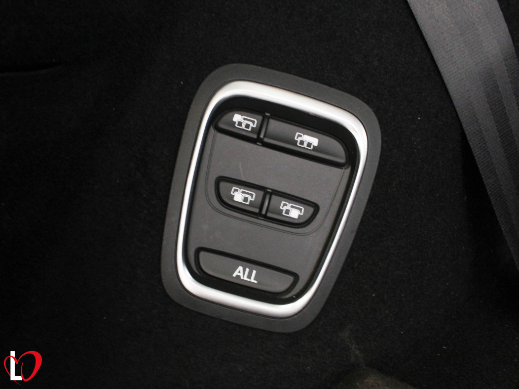 RENAULT GRAND SCENIC 1.6 DCI ENERGY ZEN 7 PL 130 de segunda mano