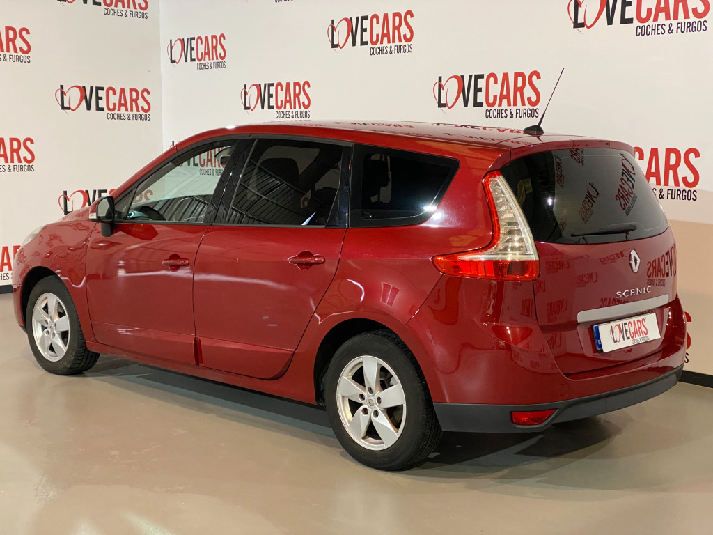 RENAULT GRAND SCENIC 2.0 GASOLINA de segunda mano