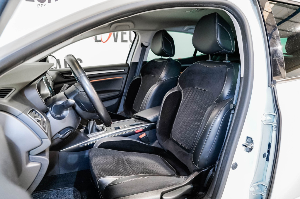 RENAULT MEGANE 1.3 TCE INTENS 140 de segunda mano