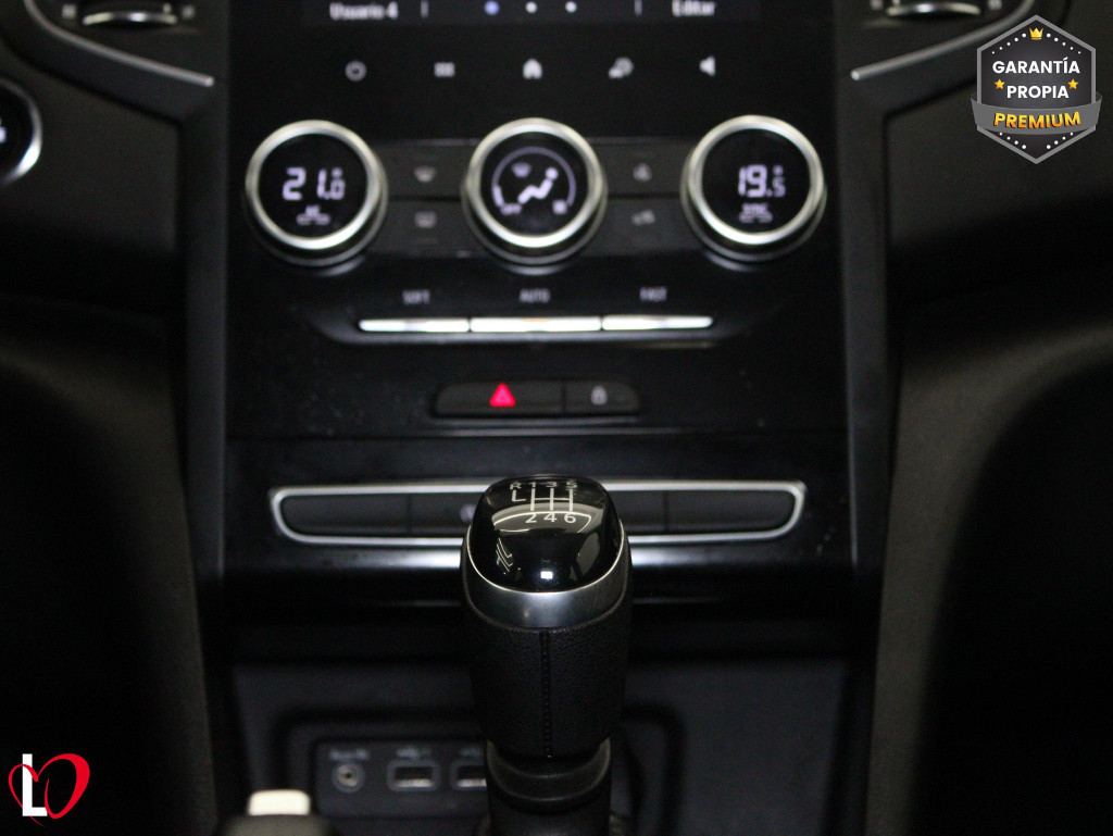RENAULT MEGANE 1.5 DCI BLUE BUSINESS 6 VEL 115 de segunda mano