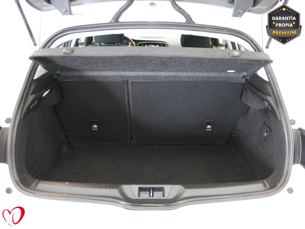 RENAULT MEGANE 1.5 DCI BLUE BUSINESS 6 VEL 115 de segunda mano