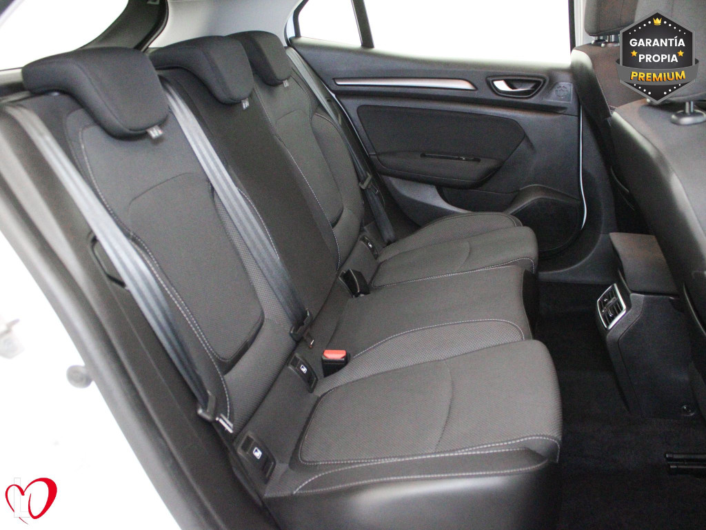 RENAULT MEGANE 1.5 DCI BLUE BUSINESS 6 VEL 115 de segunda mano