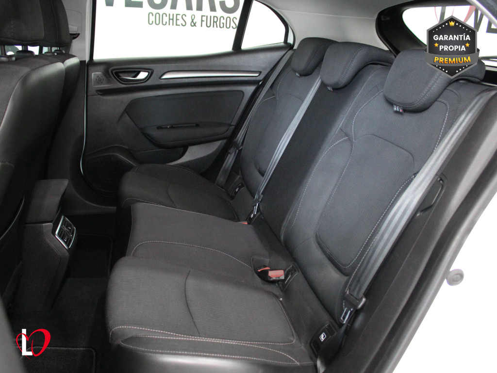 RENAULT MEGANE 1.5 DCI BLUE BUSINESS 6 VEL 115 de segunda mano