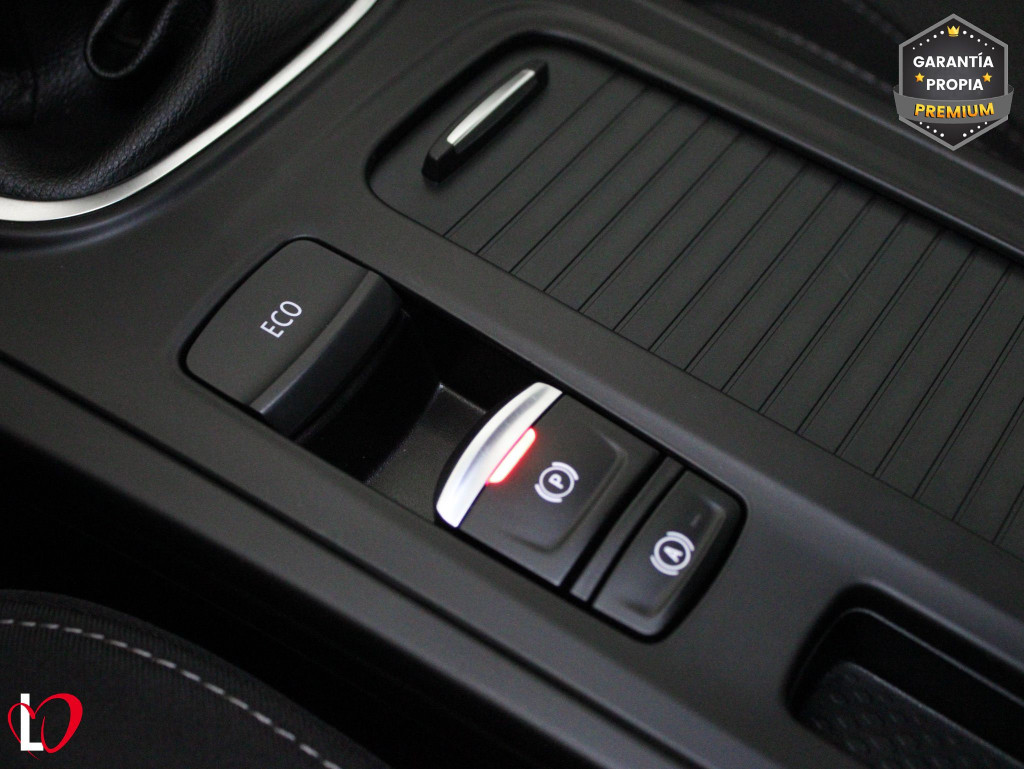 RENAULT MEGANE 1.5 DCI BLUE BUSINESS 6 VEL 115 de segunda mano