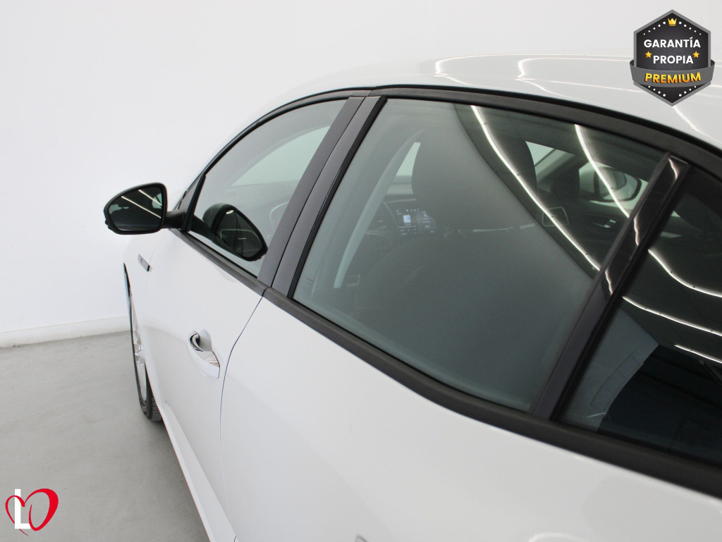 RENAULT MEGANE 1.5 DCI BLUE BUSINESS 6 VEL 115 de segunda mano