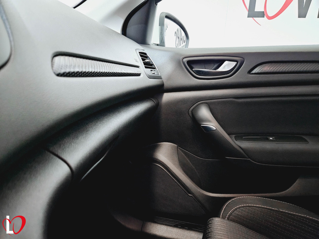 RENAULT MEGANE 1.5 DCI BLUE BUSINESS 6 VEL 95 de segunda mano