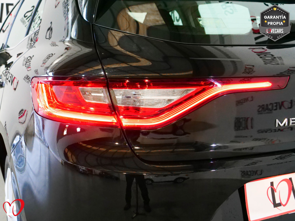 RENAULT MEGANE 1.5 DCI BLUE BUSINESS 6 VEL 95 de segunda mano