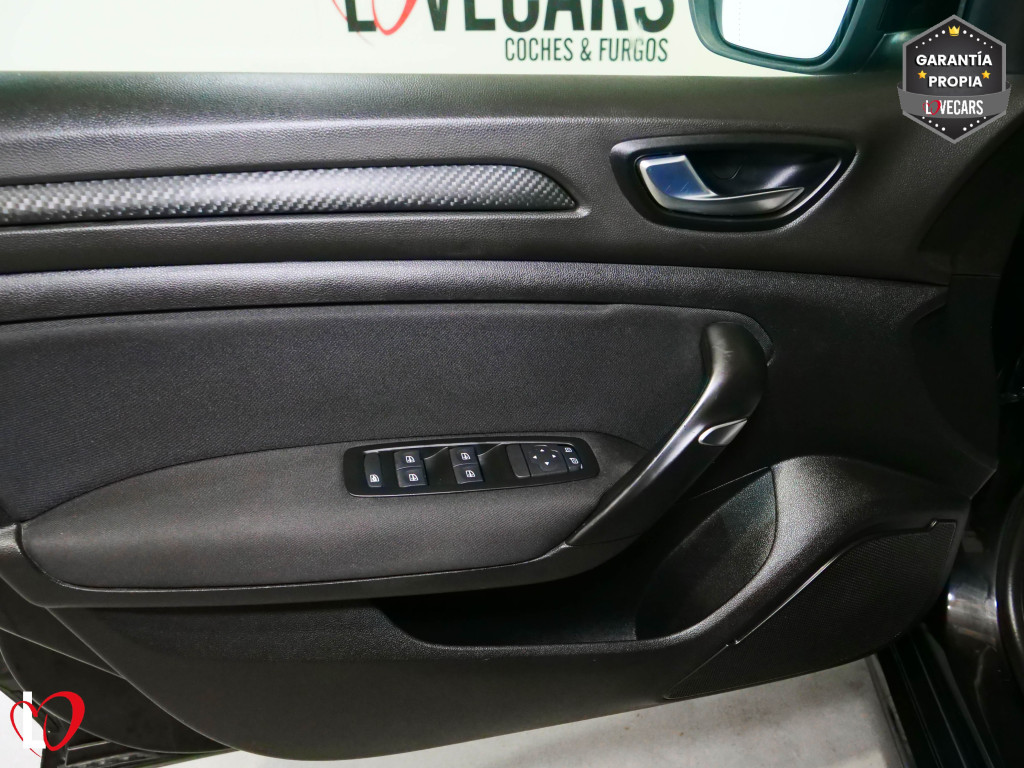 RENAULT MEGANE 1.5 DCI BLUE BUSINESS 6 VEL 95 de segunda mano