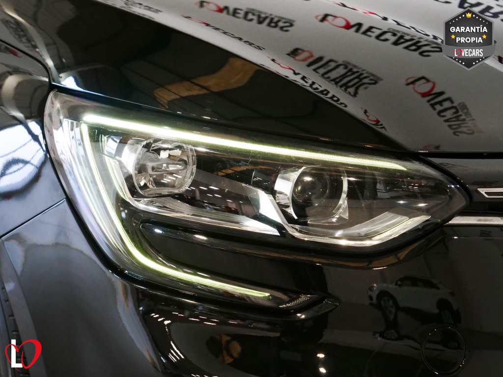 RENAULT MEGANE 1.5 DCI BLUE BUSINESS 6 VEL 95 de segunda mano